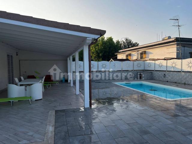 Villa unifamiliare Strada Pantani da Basso, Litoranea Terracina San Felice, Terracina