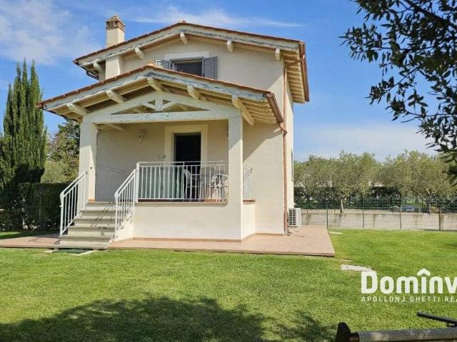 Villa unifamiliare Strada Poggio Cavallucciaro, Montalto di Castro