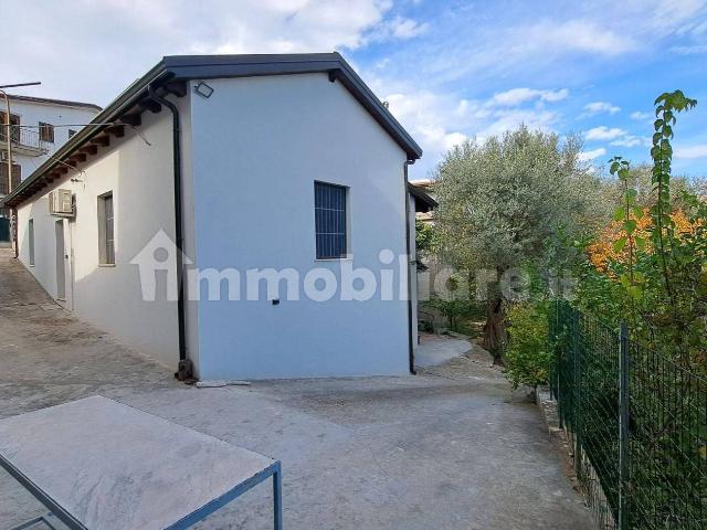 Villa unifamiliare Strada Provinciale Sant'Ilario Bivio 20, Centro, Sant'Ilario dello Ionio