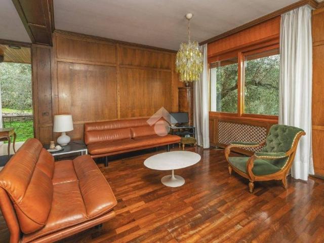 Villa unifamiliare via Montemaderno, Toscolano Maderno, Toscolano Maderno