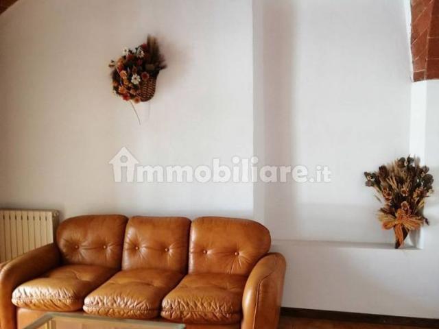 Villa unifamiliare via Camillo Benso di Cavour 55, Centro, Sinalunga