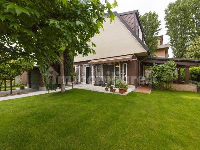 Villa unifamiliare via Campo Gallo Centro, Arese