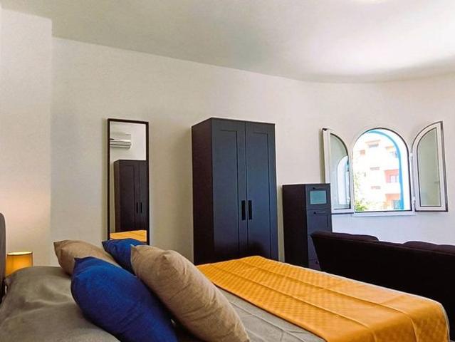 Villa unifamiliare via Celestino II 12, Centro, San Felice Circeo