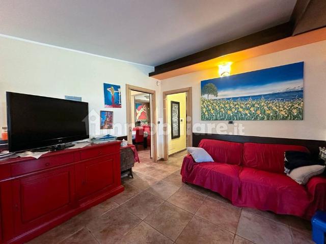 Villa unifamiliare via del Pellicano, Carrozziere Sacramento, Siracusa