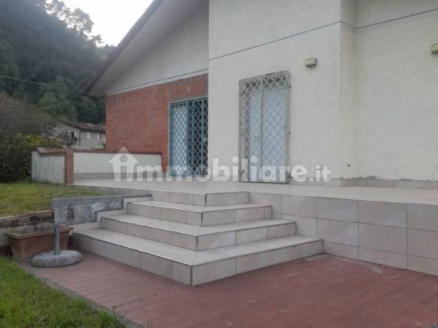Villa unifamiliare via della Chiesa, Seravezza