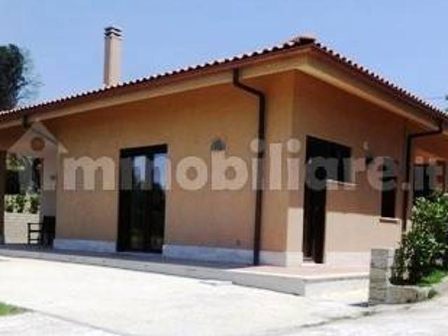 Villa unifamiliare via della Villa, Formello