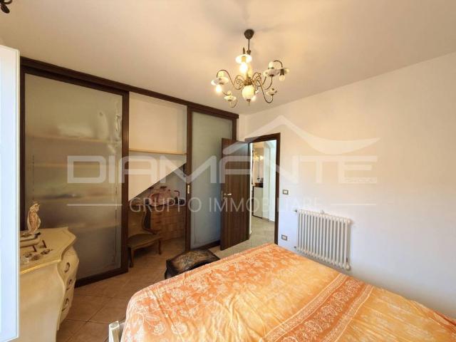 Villa unifamiliare via Elio Vittorini 10, Centro, Pedara