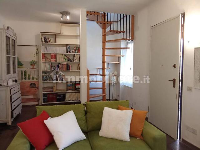 Villa unifamiliare via Giuseppe Airenti 66, Porto Maurizio, Imperia