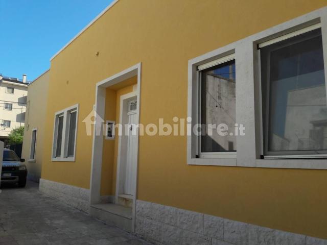 Villa unifamiliare via Grotte 30, Castellana, Castellana Grotte