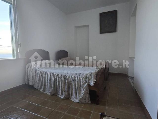 Villa unifamiliare via Pannella 9, Lacco Ameno
