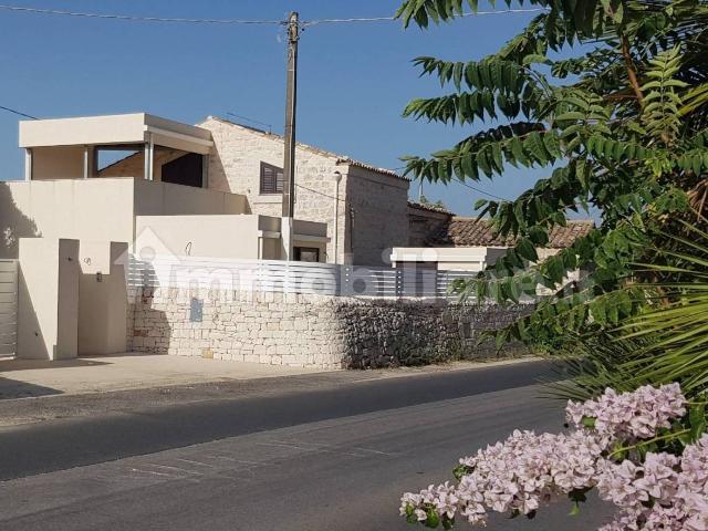 Villa unifamiliare via Rocciola Scrofani 81, Modica Sorda, Modica