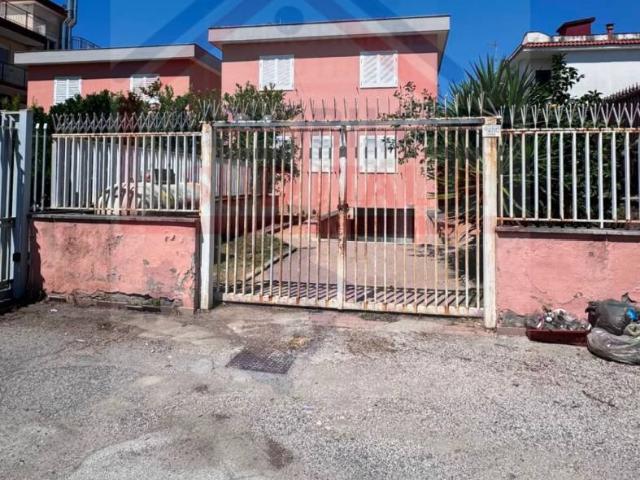 Villa unifamiliare via Staffetta, Lago Patria, Giugliano in Campania