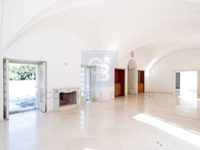 Villa unifamiliare via Salvo D'Acquisto 11, Centro, Gioia del Colle