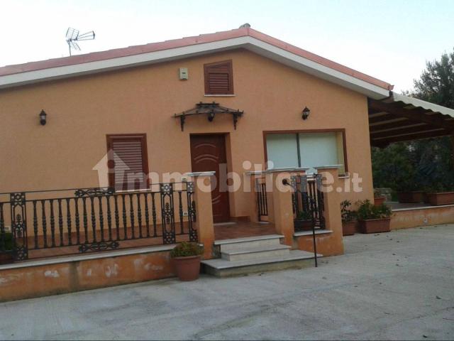 Villa unifamiliare via Sant'Anna 71, Centro, Carini