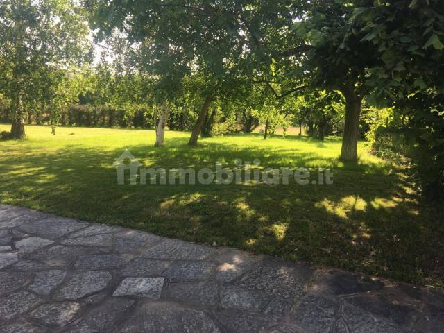 Villa unifamiliare via T. Fuhrmann 102, Airali, Luserna San Giovanni