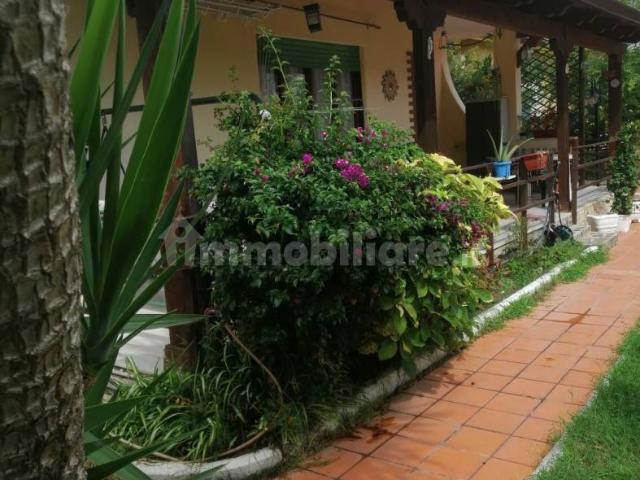 Villa unifamiliare viale Maso di Banco 7, Baia Verde, Castel Volturno