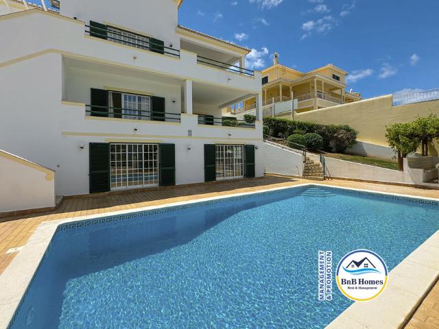 BnB Homes Villa Verde 4 bedrooms, Marina view, p