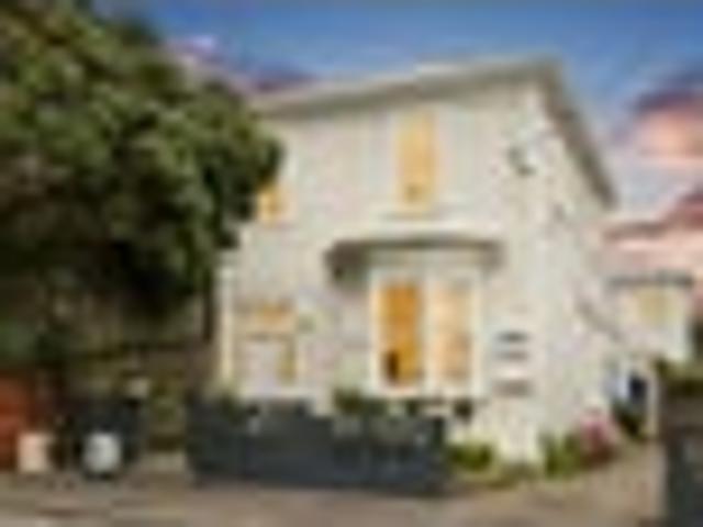 VILLA VICTORIA WITH A TWIST!