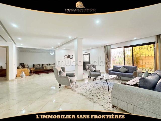 Villa vide à vendre à Azzouzia, Marrakech – Propriété privée – 400 m² total / 160 m² habitable