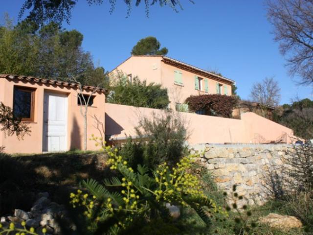 VILLA VILLECROZE