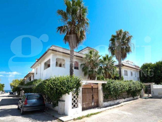 Villa vista mare a Giovinazzo