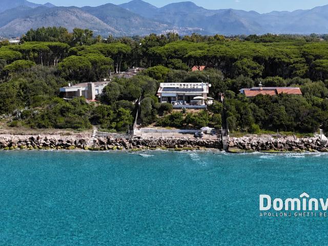 Villa vista mare Terracina