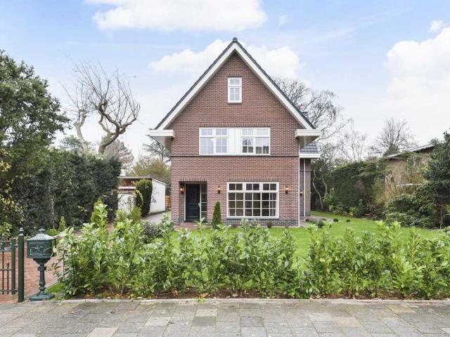 Villa, vrijstaande woning te huur in Wassenaar