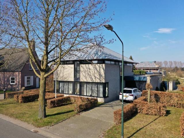 Villa, vrijstaande woning te huur in Hilvarenbeek