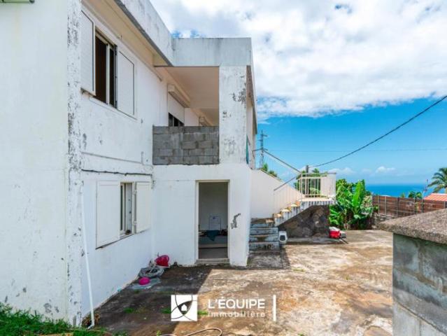 VILLA VUE MER A VENDRE A MONTGAILLARD 385 000EUR