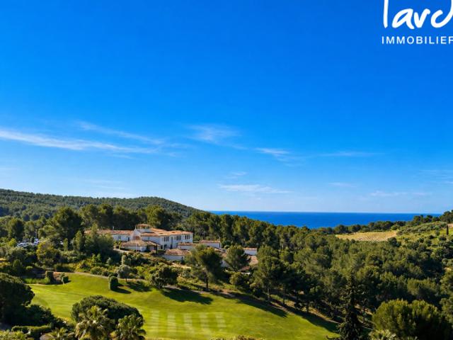villa vue mer Domaine du golf de Frégate 83270 SAINT CYR SUR ME