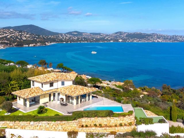 Villa vue mer panoramique à vendre à Sainte Maxime m² Sainte Maxime