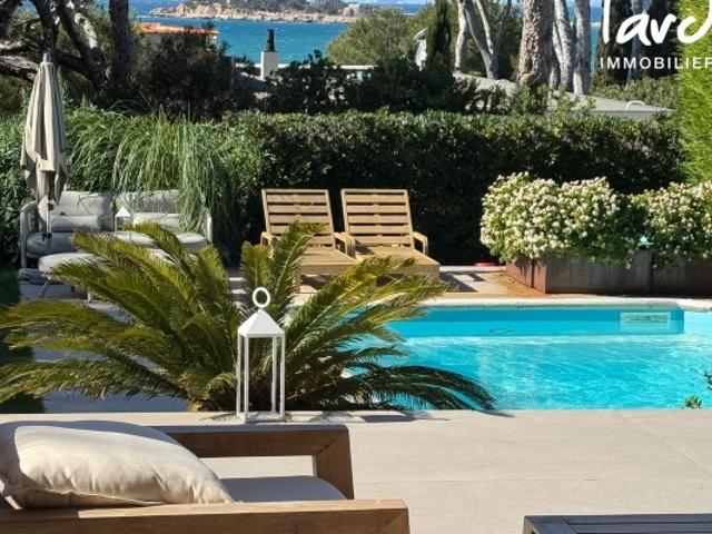 Villa vue mer, proche plage 83110 SANARY SUR MER