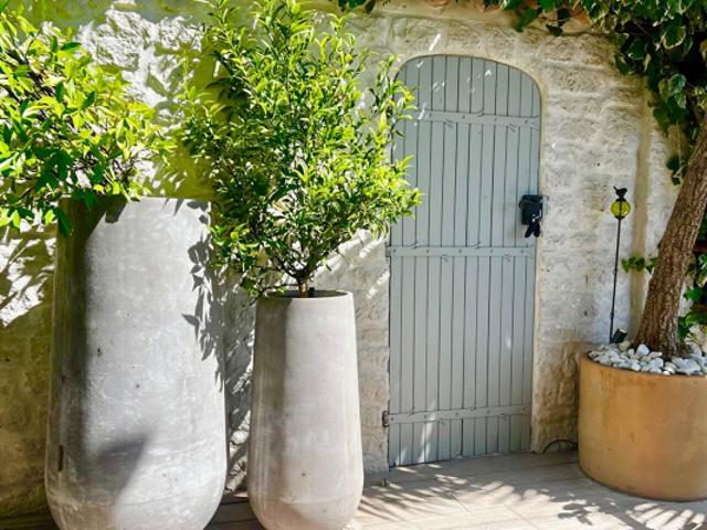 VILLA VUE MER 105 M2, A PIED MER ET CENTRE LES ISSAMBRES