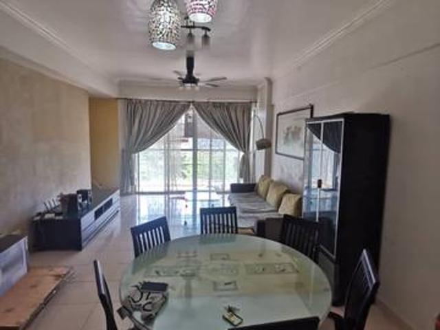 Villa Wangsamas 3 Rooms Fully Furnished Freehold