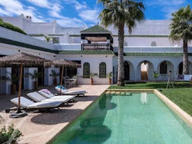 Villa with Pool