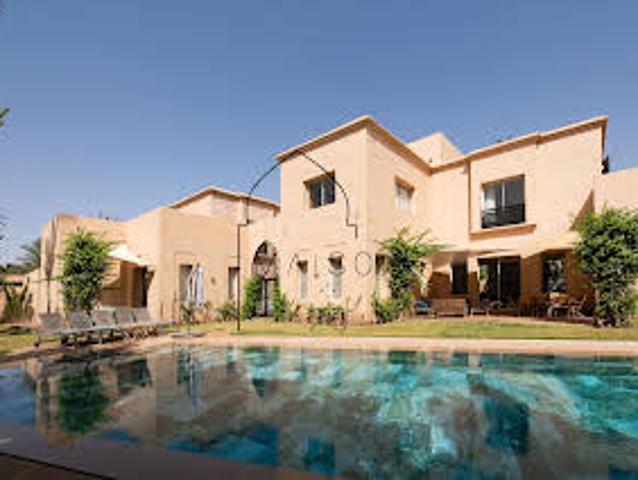 Villa with Pool