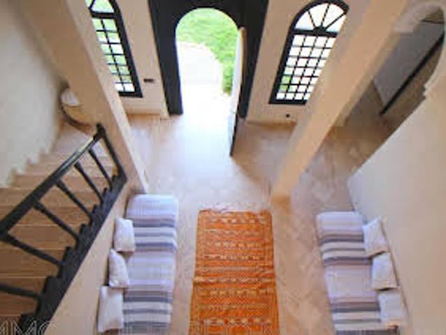 Villa with Pool and Garden