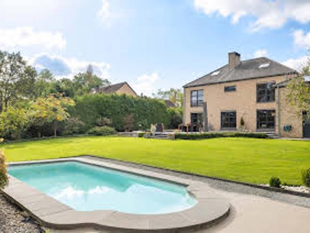 Villa with Pool and Terrace