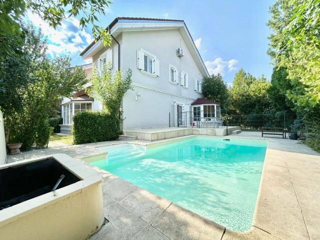villa with pool, residential complex with security, iancu nicolae