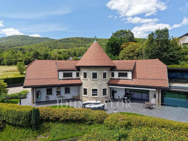 Villa with 10 rooms on sale in Givrins 535 m² | dreamo. Ch
