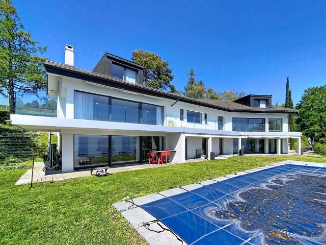 Villa with 10 rooms on sale in Rolle 600 m² | dreamo. Ch
