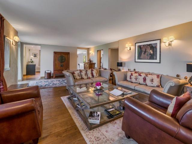 Villa with 10.5 rooms on sale in Lutry 360 m² | dreamo. Ch