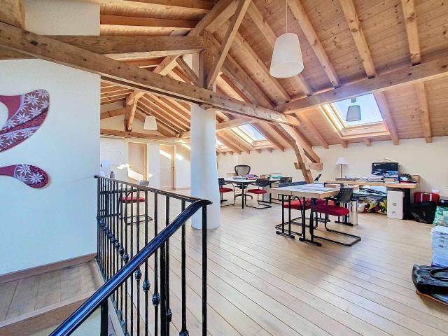 Villa with 11 rooms on sale in Essertines sur Rolle 600 m² | dreamo. Ch