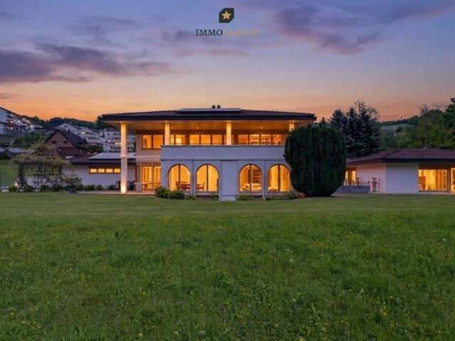 Villa with 12 rooms on sale in Lichtensteig 555 m² | dreamo. Ch