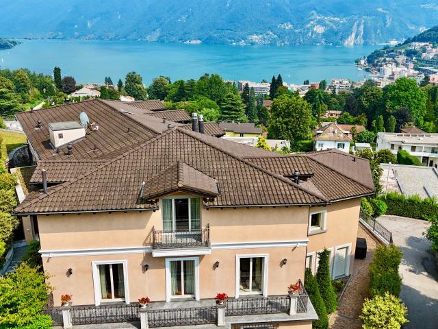 Villa with 12 rooms on sale in Sorengo 1 354 m² | dreamo. Ch