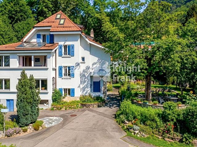 Villa with 12.5 rooms on sale in Blonay 381 m² | dreamo. Ch