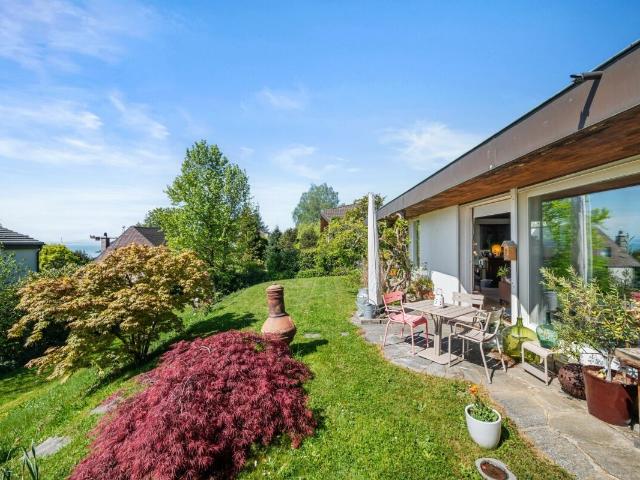 Villa with 3.5 rooms on sale in Lutry 170 m² | dreamo. Ch