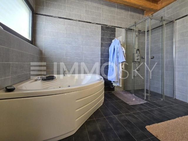Villa with 4.5 rooms on sale in Conthey 160 m² | dreamo. Ch