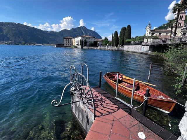 Villa with 4 rooms on sale in Bissone 139 m² | dreamo. Ch