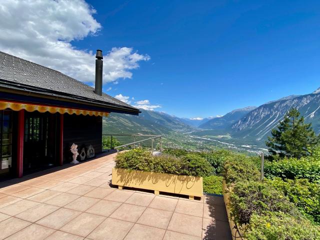 Villa with 5.5 rooms on sale in Mollens VS 323 m² | dreamo. Ch